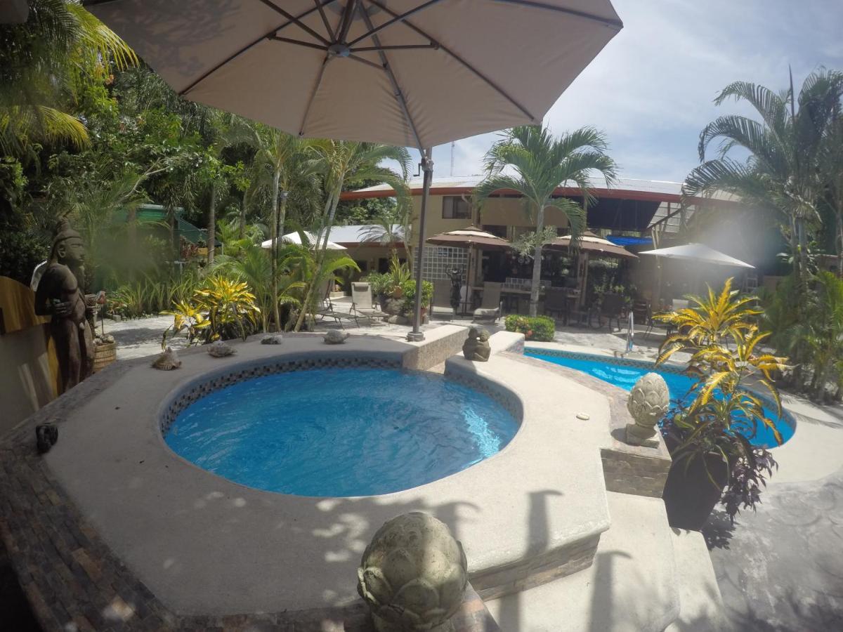 Coyaba Tropical Elegant Adult Guesthouse Manuel Antonio Dış mekan fotoğraf