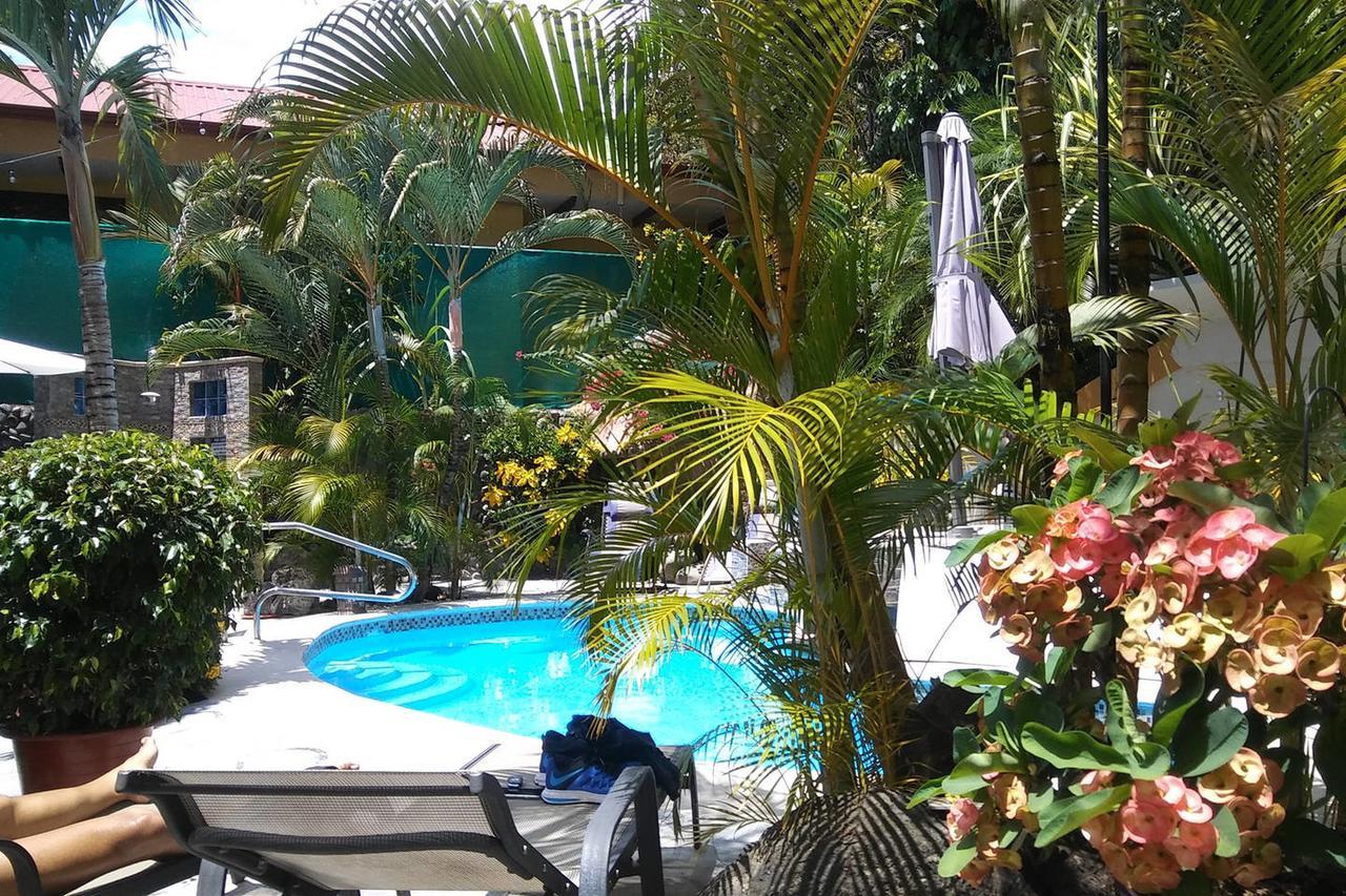 Coyaba Tropical Elegant Adult Guesthouse Manuel Antonio Dış mekan fotoğraf