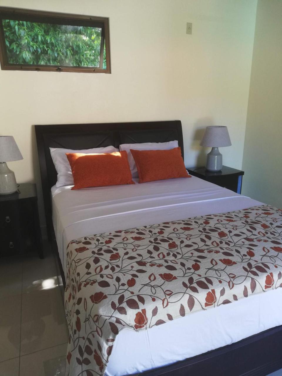 Coyaba Tropical Elegant Adult Guesthouse Manuel Antonio Dış mekan fotoğraf