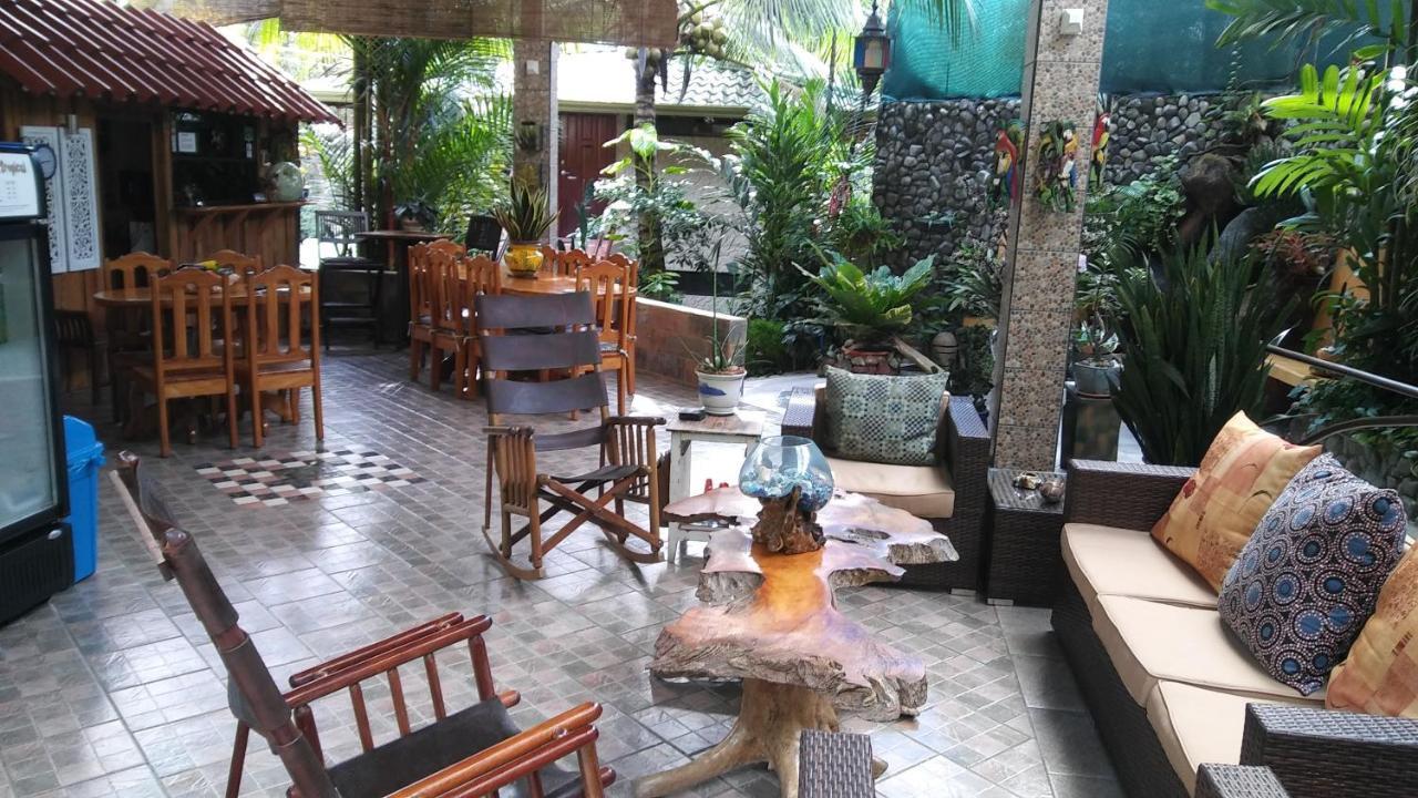 Coyaba Tropical Elegant Adult Guesthouse Manuel Antonio Dış mekan fotoğraf